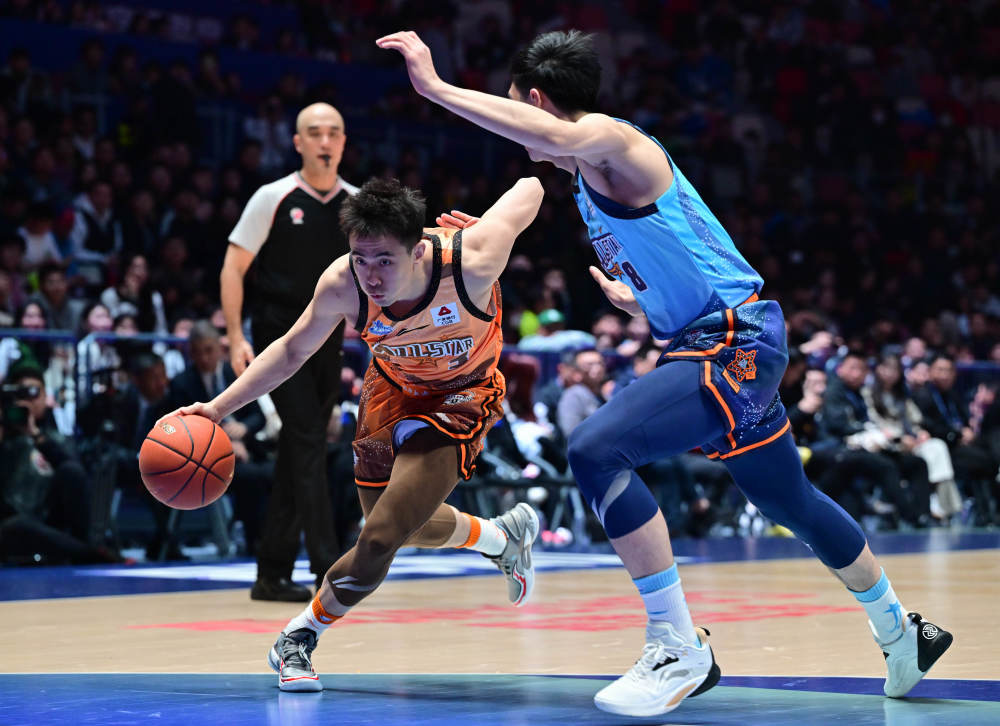 包含篮球赛事精彩瞬间盘点，年度回顾震撼登场的词条