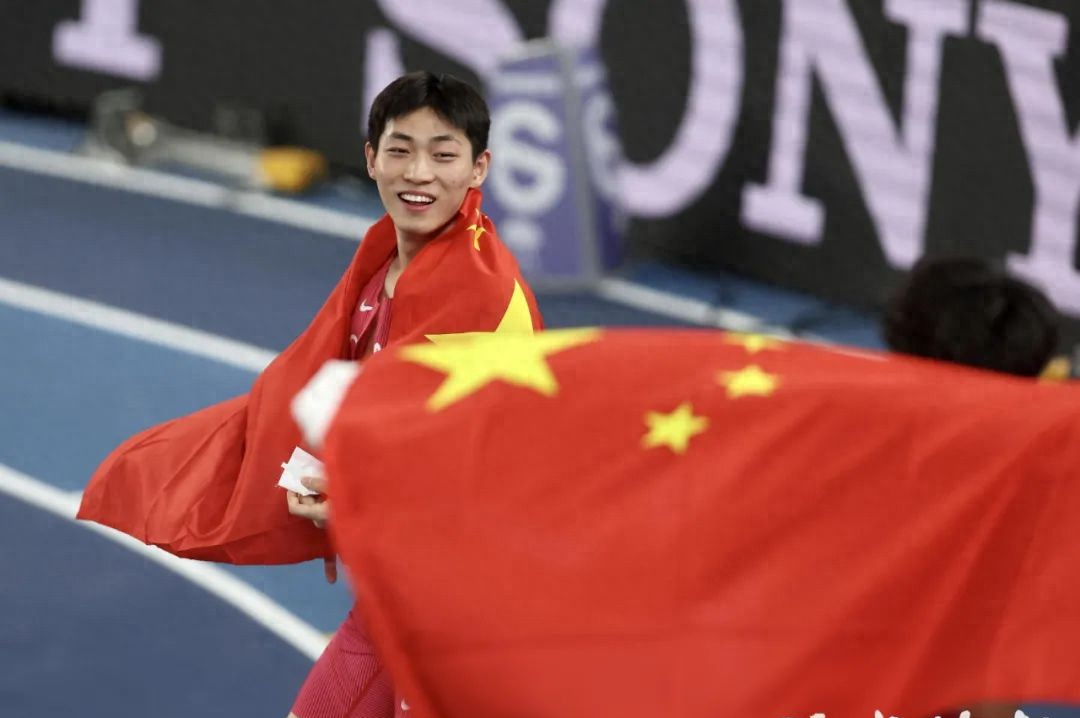 开云体育登录-世界赛舞台，田径代表国家出征荣耀