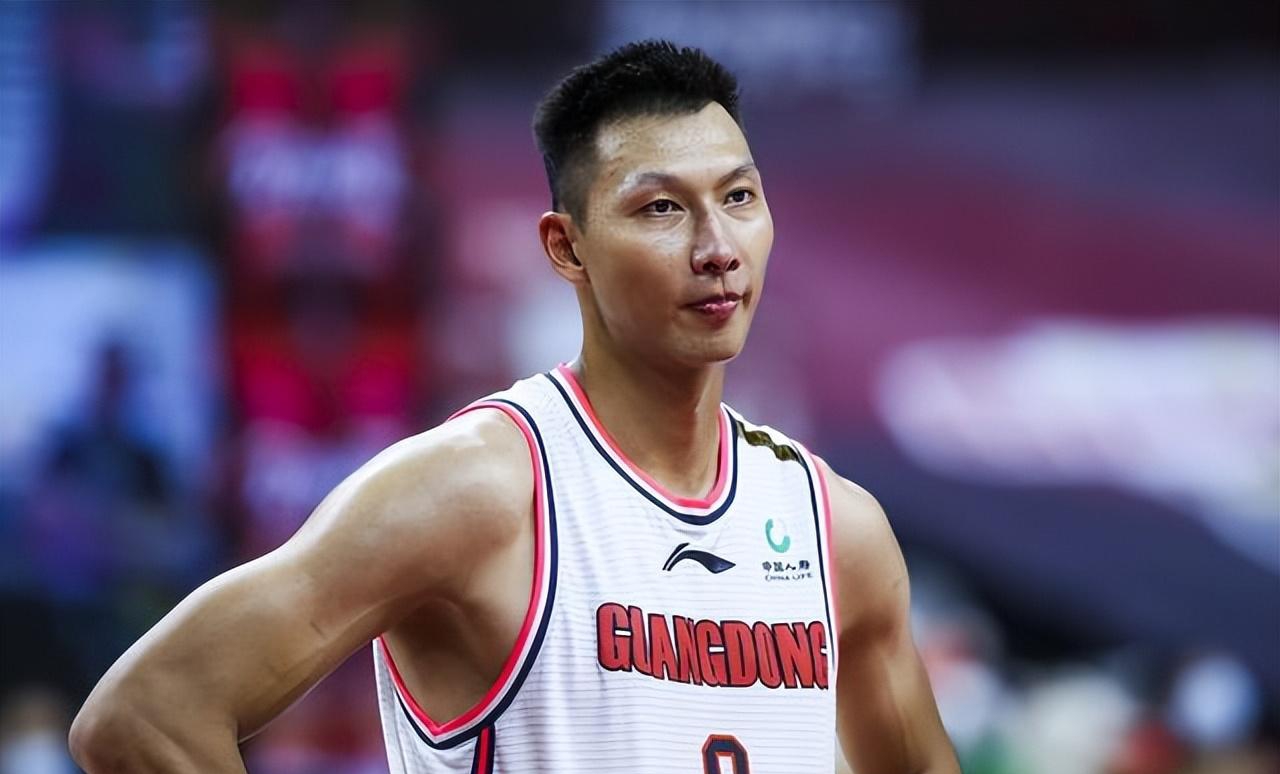 步行者险胜篮网，易建联扛起全队