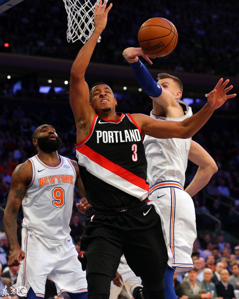 开云体育-魔术绝杀公牛，麦科勒姆统治全场