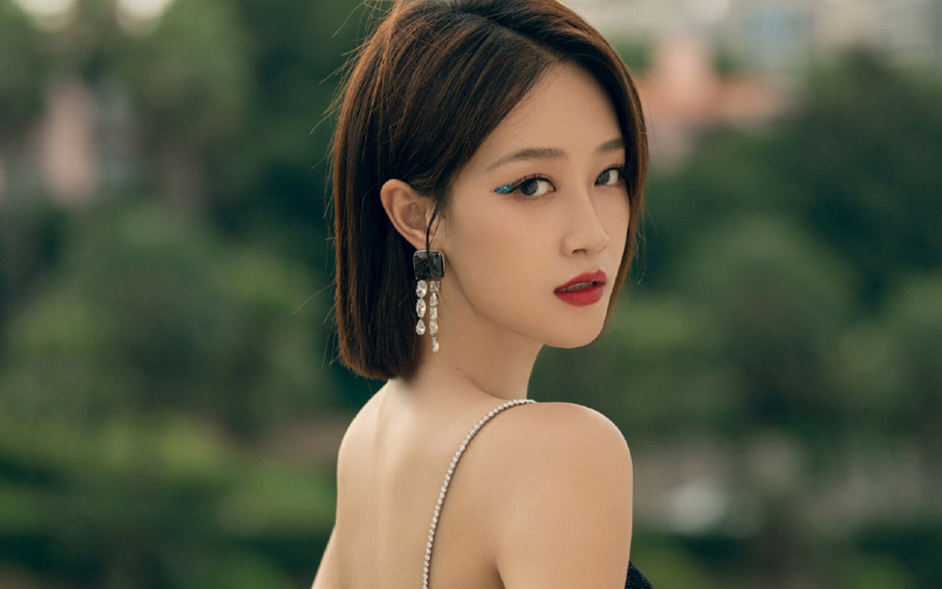 跨洲荣耀,加拿大踏平哥斯达黎加,贝林厄姆东决关键战接管比赛