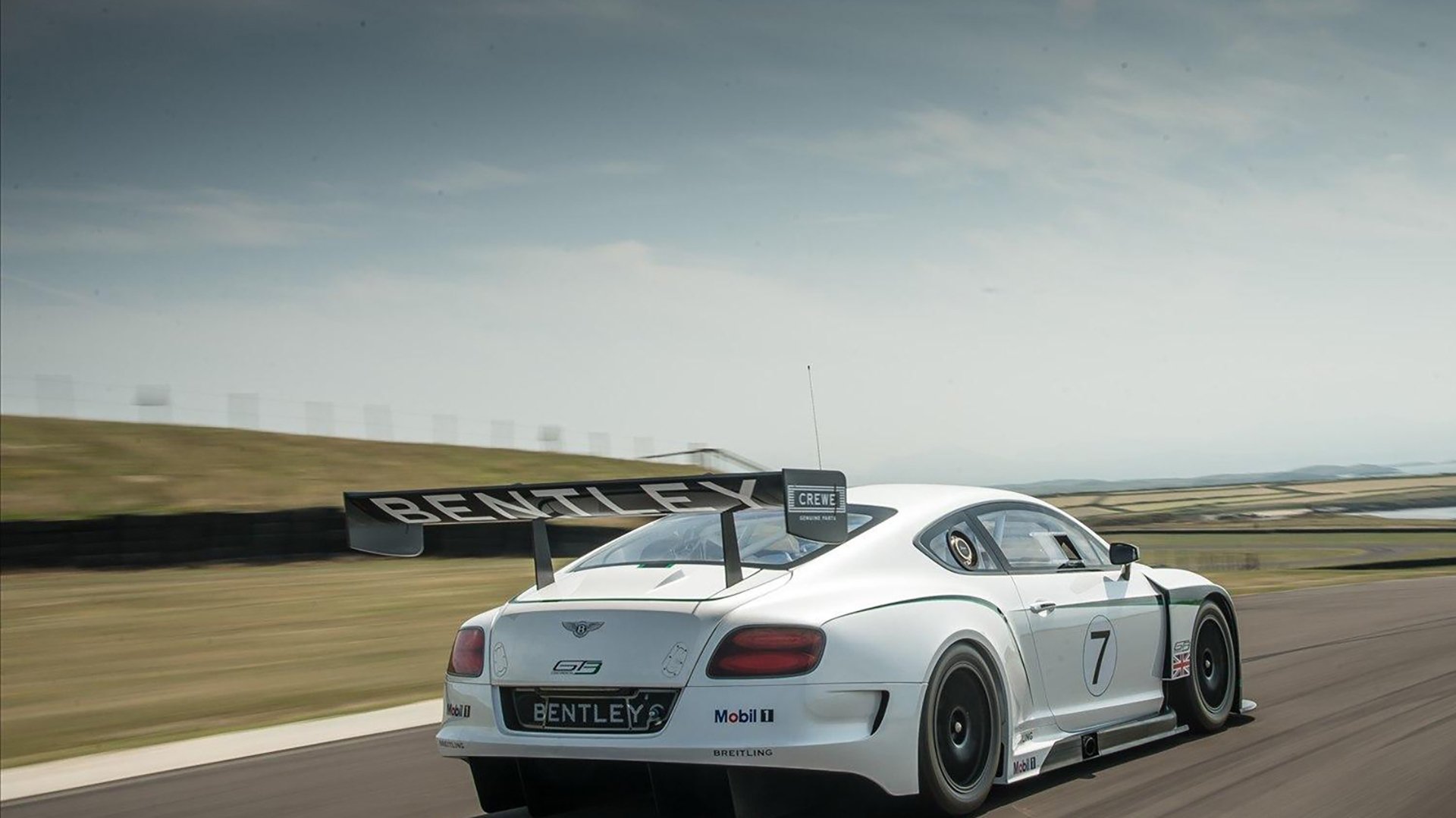 唯一性｜当里昂淘汰拜仁，解读恩佐如何在欧冠淘汰赛完全接管比赛